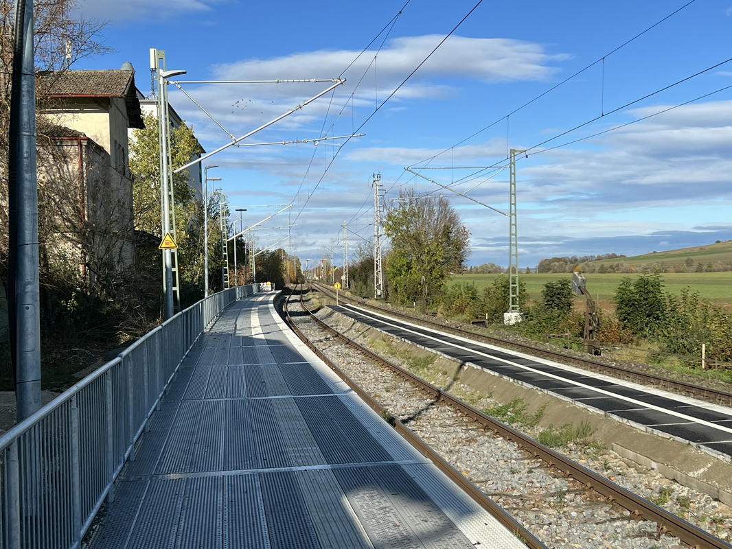 Bf Möttingen Anp. Bstg.-höhe E-Netz